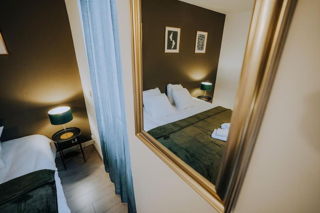 Le Bertrand • Le Raffinement En Coeur De Ville Chateauroux Luaran gambar