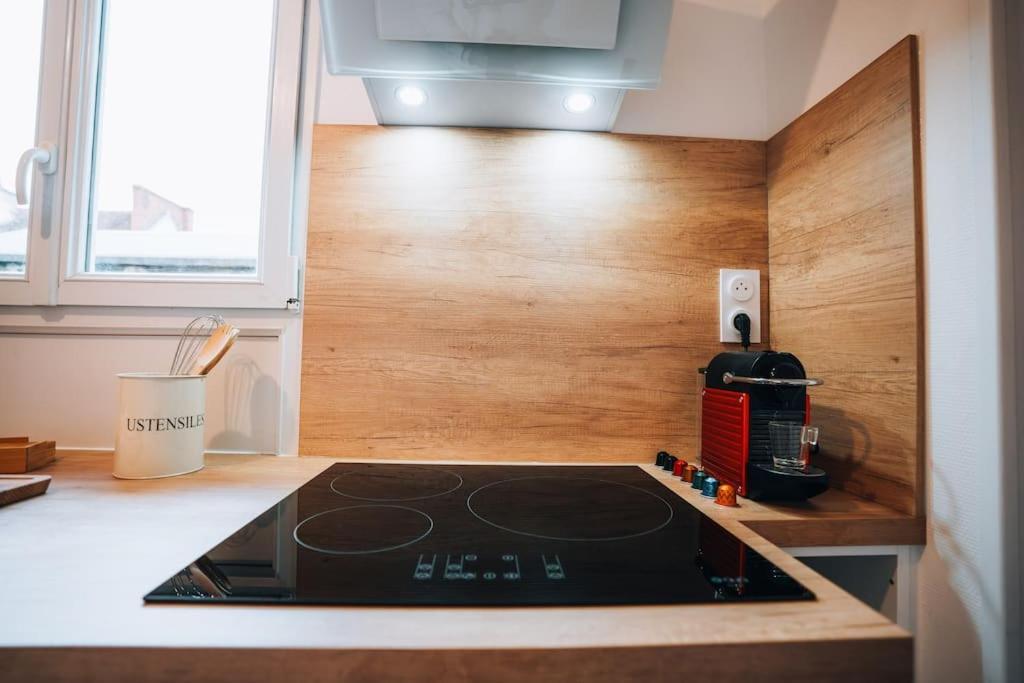 Le Bertrand • Le Raffinement En Coeur De Ville Chateauroux Luaran gambar